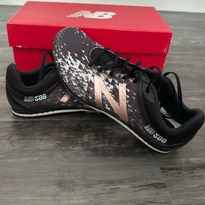 New Balance MD 500
